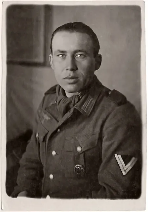 Framed Print : Photo print, a soldier in uniform