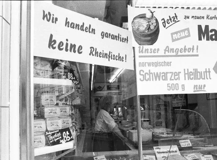 Framed Print : Photos and events from the Ruhr area in the years 1965 to 1971