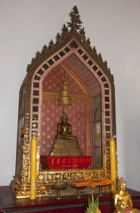 Framed Print : The Phra Buddha Sihing shrine in Nakhon Si Thammarat contains one of Thailand's most revered Buddha images Framed Print : The Phra Buddha Sihing shrine in Nakhon Si Thammarat contains one of Thailand's most revered Buddha images
