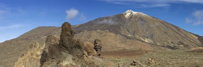Framed Print : Pico del Teide, 3715m and Roques de Garcia
