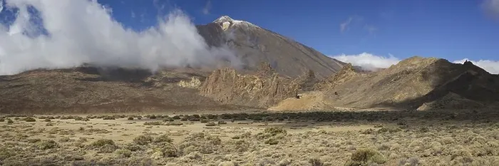 Framed Print : Pico del Teide, 3715m and Roques de Garcia
