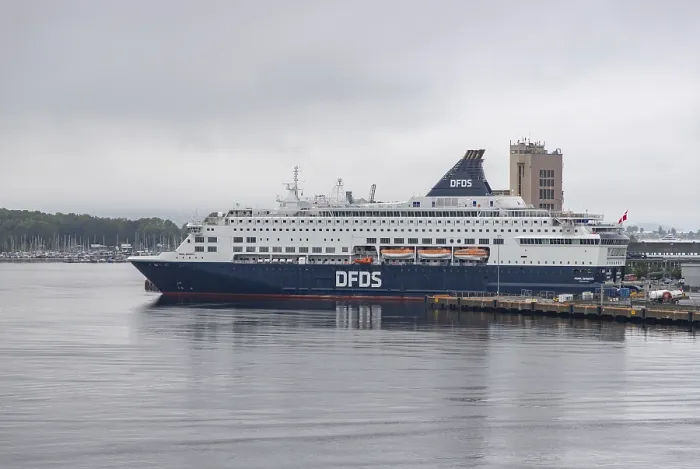 Framed Print : A picture of a DFDS cruise
