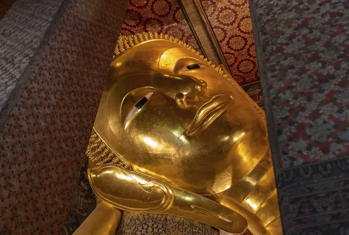 Framed Print : A picture of the giant Reclining Buddha at the Wat Pho Temple