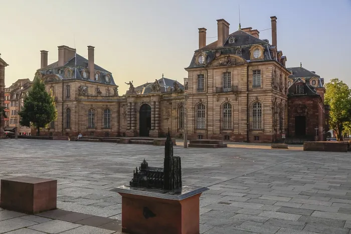 Framed Print : Place du Chateau with Palais Rohan Framed Print : Place du Chateau with Palais Rohan