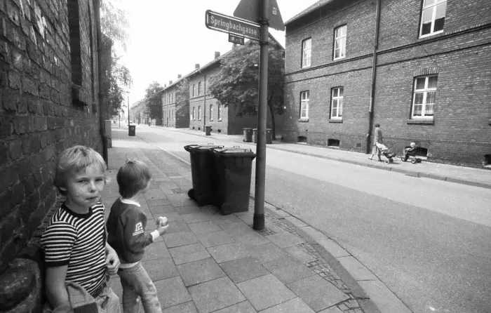 Framed Print : The planned sale of the old Augustastrasse colliery housing estate caused great concern among the tenants