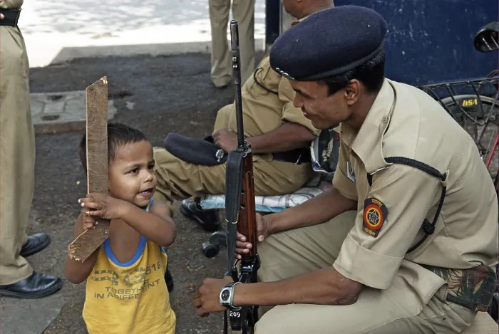 Framed Print : Police sitting outside arthur road jail in Bombay Mumbai Framed Print : Police sitting outside arthur road jail in Bombay Mumbai