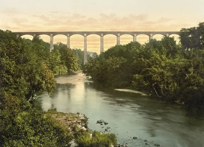 Framed Print : Pontycysylltau aqueduct, Llangollen