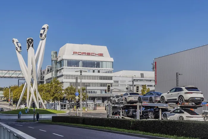 Framed Print : Porscheplatz with Porsche headquarters