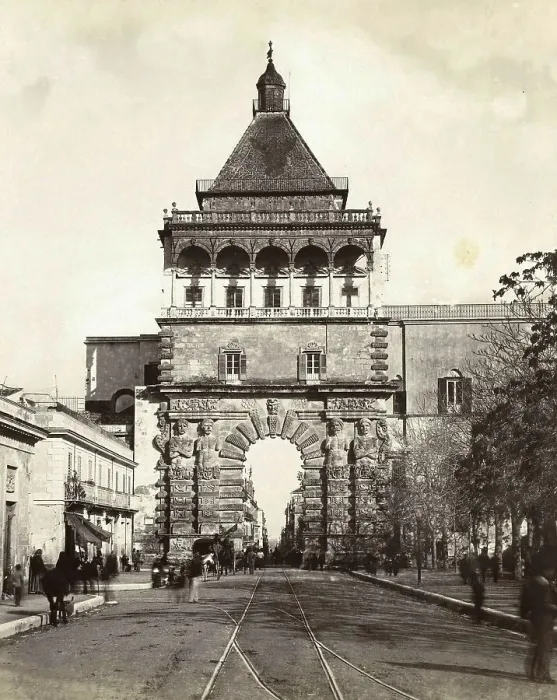 Framed Print : Porta Nuova in Palermo, c. 1893