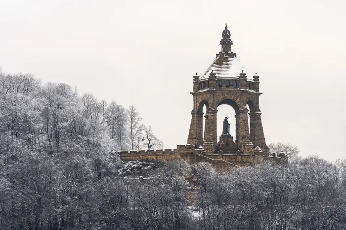 Framed Print : Porta Westfalica, Kaiser Wilhelm monument