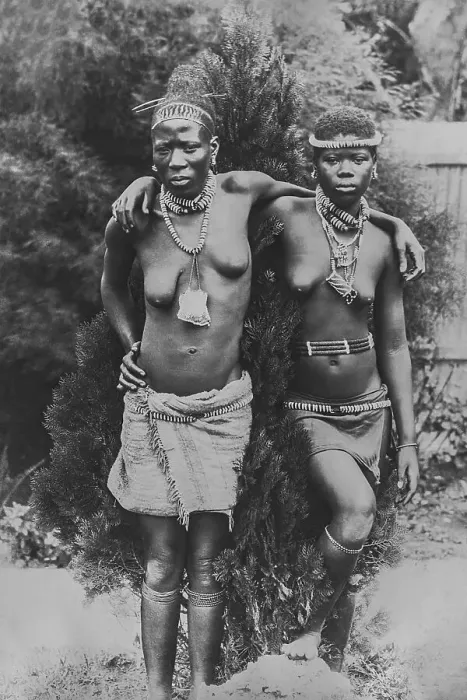 Framed Print : Portrait of two African women, 1916