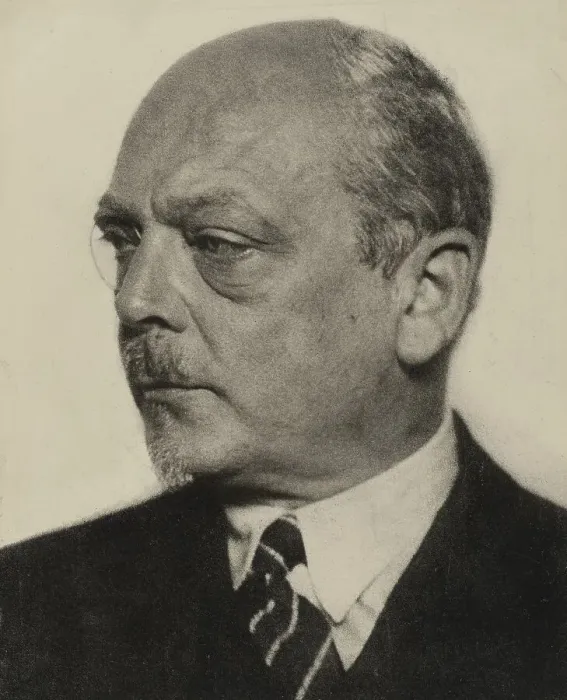 Framed Print : Portrait of Georg Swarzenski (11 January 1876 - 14 June 1957)