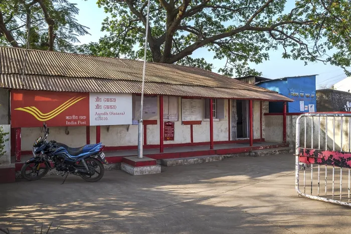 Framed Print : Post office aundh, satara, maharashtra