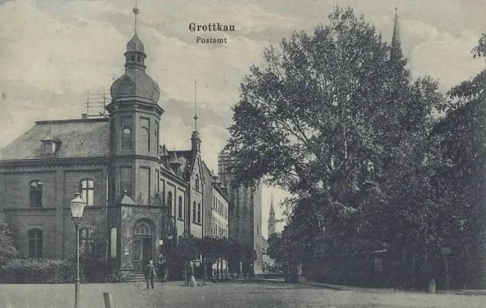 Framed Print : Post office in Grottkau, Prussian district in Upper Silesia Framed Print : Post office in Grottkau, Prussian district in Upper Silesia