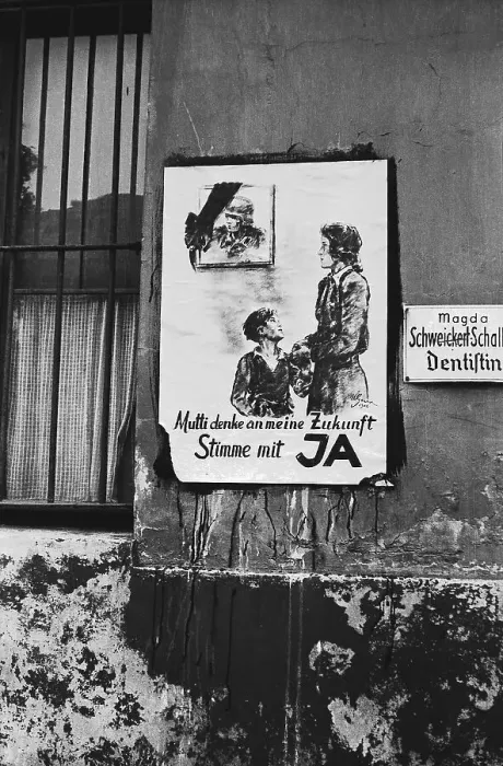 Framed Print : Poster for the referendum on the expropriation of war criminals on 30 June 1946