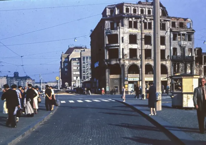 Framed Print : Postplatz with view into Wilsdruffer Strasse