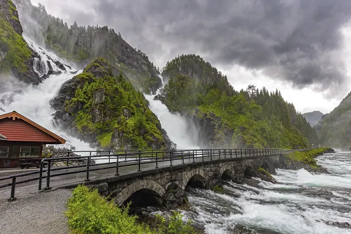 Framed Print : Powerful double waterfall Lotefossen