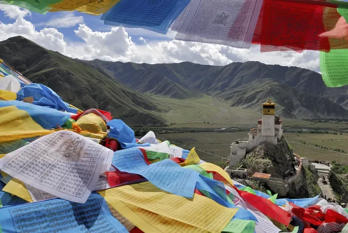 Framed Print : Prayer flags, view on Yumbulagang fortress and Yarlung valley Framed Print : Prayer flags, view on Yumbulagang fortress and Yarlung valley