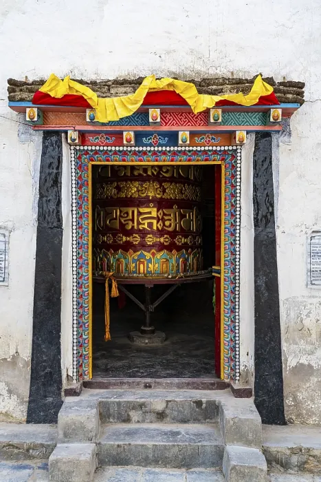 Framed Print : Praying wheels, in Lo-Manthang village Framed Print : Praying wheels, in Lo-Manthang village