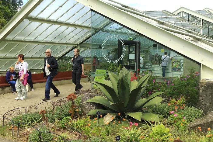 Framed Print : Princess of Wales conservatory entrance