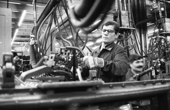 Framed Print : Production on the bodies of Opel AG vehicles at Plant I on 09