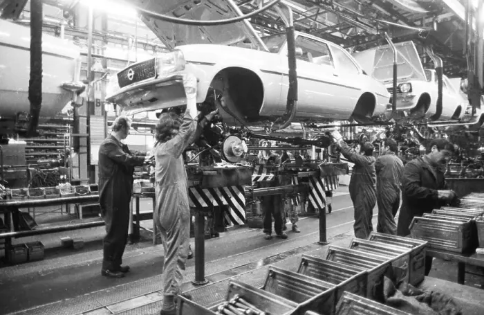 Framed Print : Production on the bodies of Opel AG vehicles at Plant I on 09