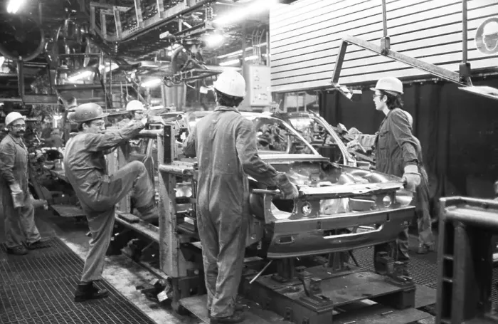 Framed Print : Production on the bodies of Opel AG vehicles in Plant I on 09