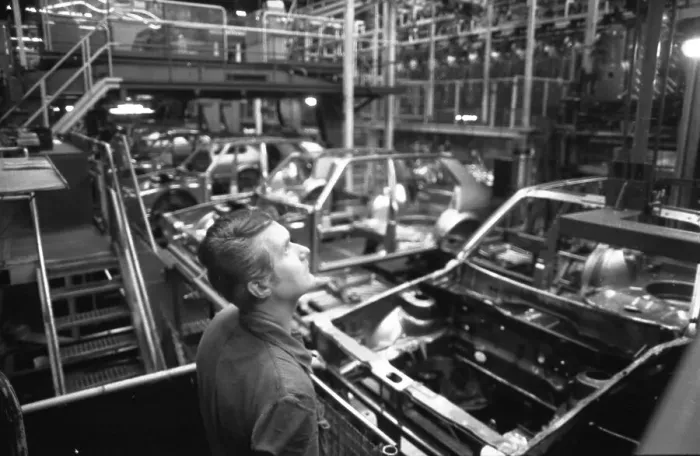 Framed Print : Production of the Golf at the VW plant on 10