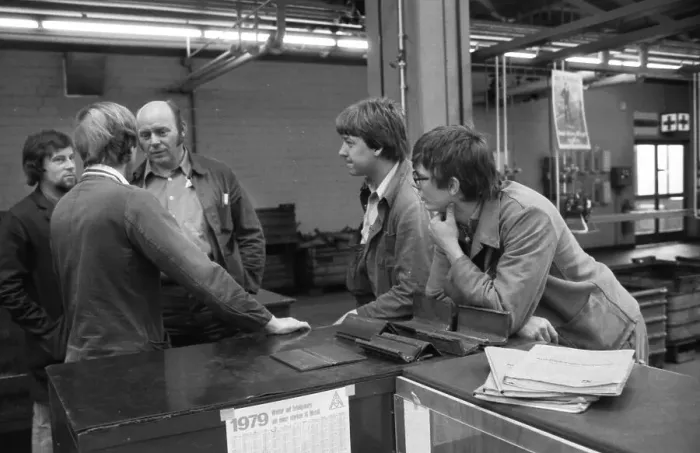 Framed Print : Production of the Golf at the VW plant on 10