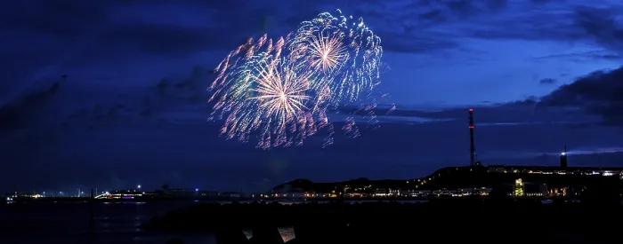 Framed Print : Radiant luminous colours, atmospheric fireworks in red