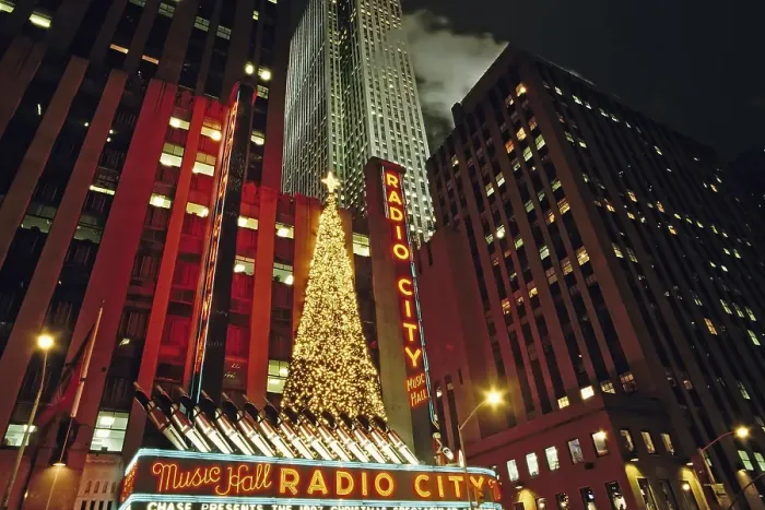 Framed Print : Radio City Music Hall, building at night