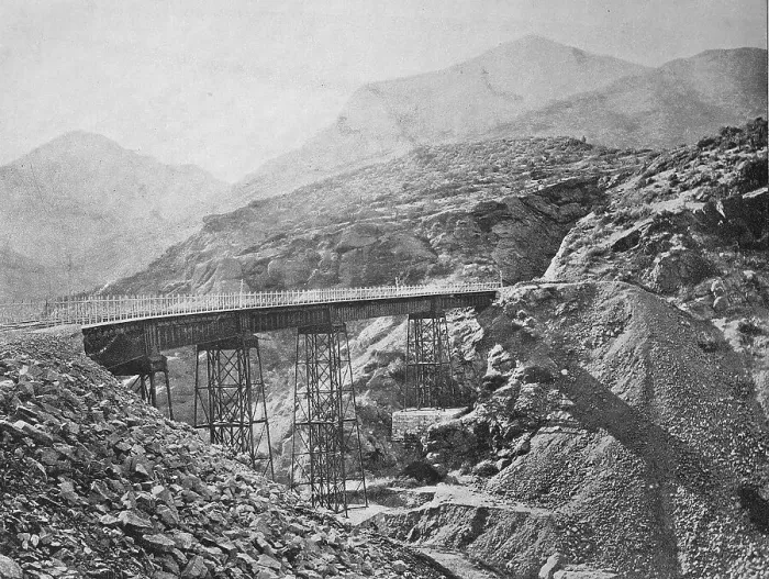 Framed Print : The railway bridge on the Valparaiso to Santiago railway line