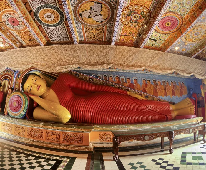 Framed Print : Reclining Buddha in Isurumuniya Rock Temple Framed Print : Reclining Buddha in Isurumuniya Rock Temple