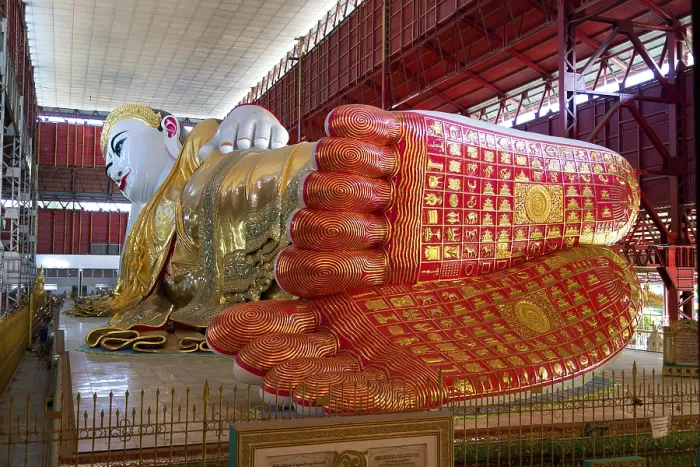 Framed Print : Reclining Buddha in the Kyauk htat gyi pagoda Framed Print : Reclining Buddha in the Kyauk htat gyi pagoda