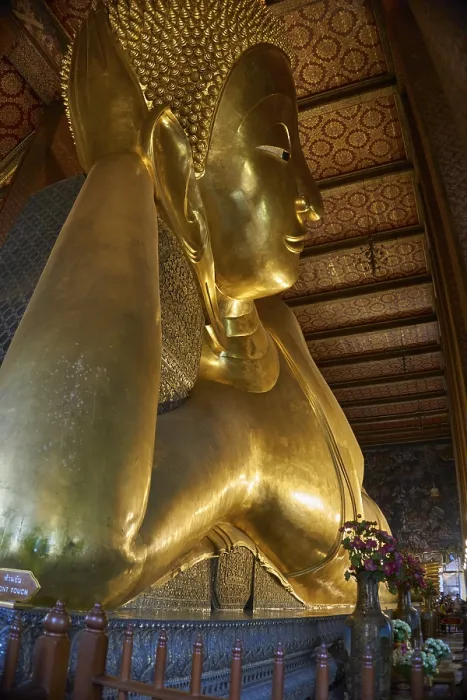 Framed Print : Reclining Buddha of Wat Pho, Bangkok, Thailand