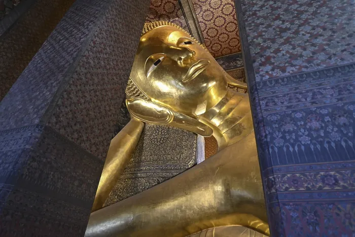 Framed Print : Reclining Buddha in Wat Pho, Temple of the Reclining Buddha