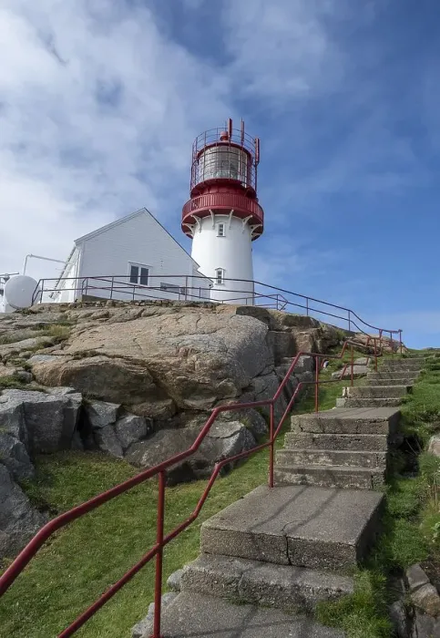 Framed Print : Red-white Lindesnes lighthouse