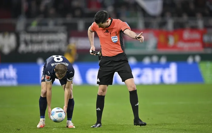 Framed Print : Referee Referee Florian Badstubner Gesture Gesture in front of free kick Leo Scienza 1