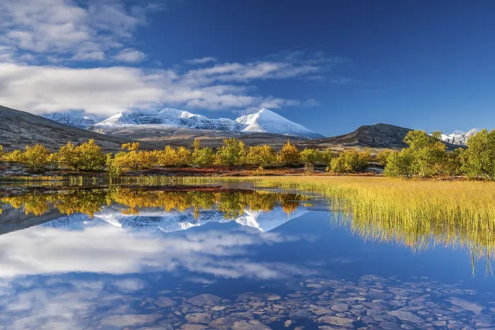 Framed Print : Reflection of the autumn landscape in Rondane National Park Framed Print : Reflection of the autumn landscape in Rondane National Park