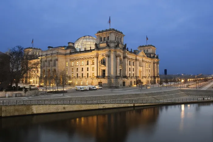 Framed Print : Reichstag, German parliament building and the Spree River in the evening Framed Print : Reichstag, German parliament building and the Spree River in the evening