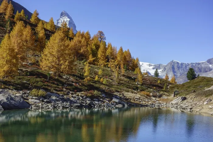 Framed Print : Relaxing landscape with a calming lake
