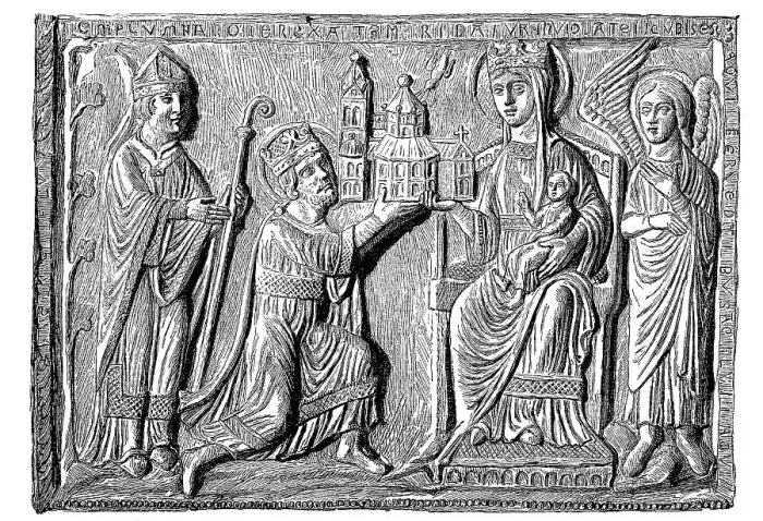 Framed Print : Relief image of gilded copper of the shrines with the bones of Charlemagne in the Minster Church of Aachen