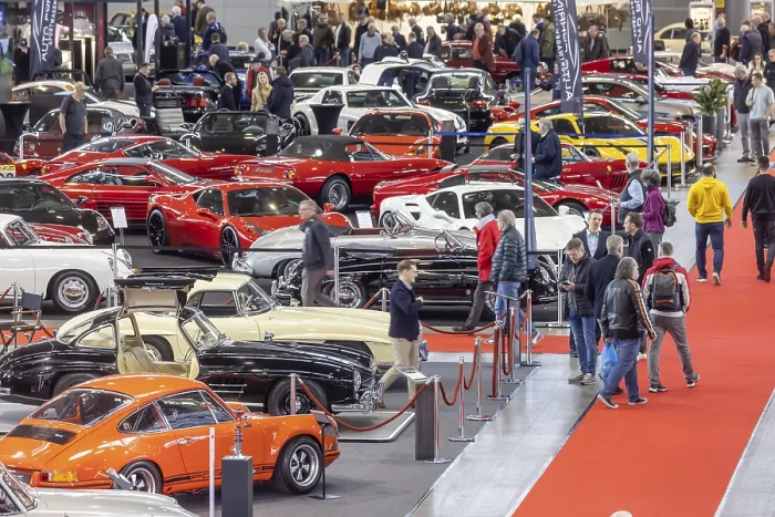 Framed Print : Retro Classics car show opens in Stuttgart Framed Print : Retro Classics car show opens in Stuttgart