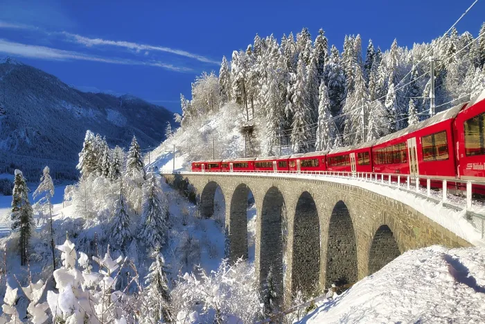 Framed Print : Rhaetian railway on viaduct in winter landscape