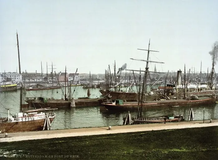 Framed Print : The Rhine harbour, Rotterdam, Holland