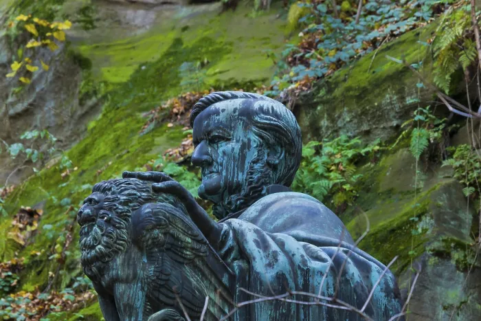 Framed Print : Richard Wagner monument in Liebethaler Grund