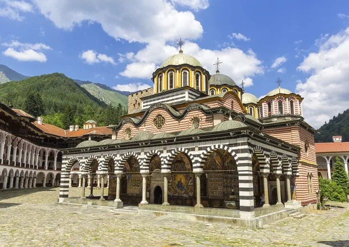 Framed Print : Rilski-Kloster, eines der schonsten in Bulgarien Rilski-Kloster