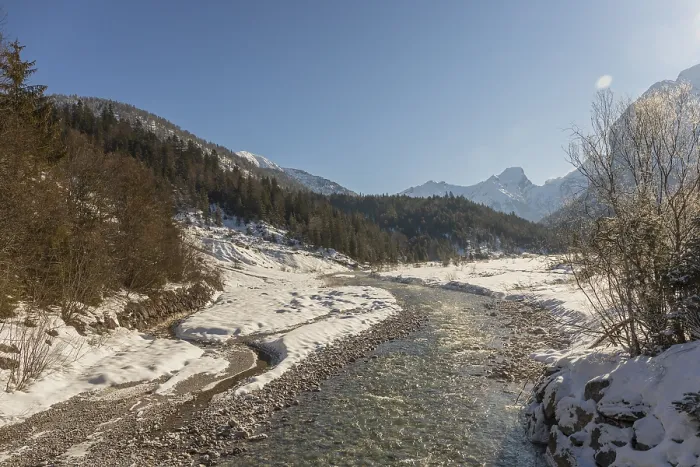 Framed Print : The Riss creek flowing through a snow covered landscape in the Eng valley Framed Print : The Riss creek flowing through a snow covered landscape in the Eng valley