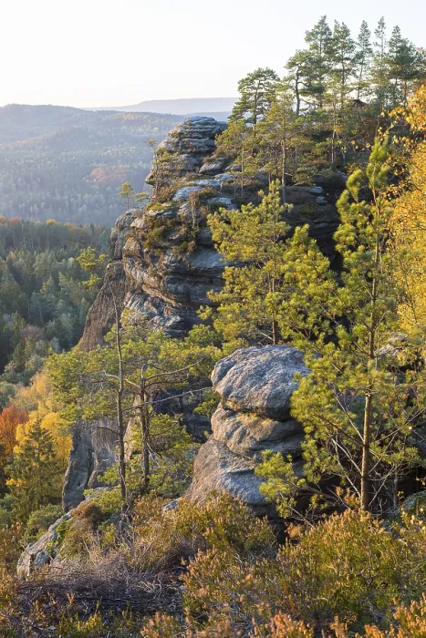 Framed Print : Rocks and autumnal mixed forest on the Pfaffenstein
