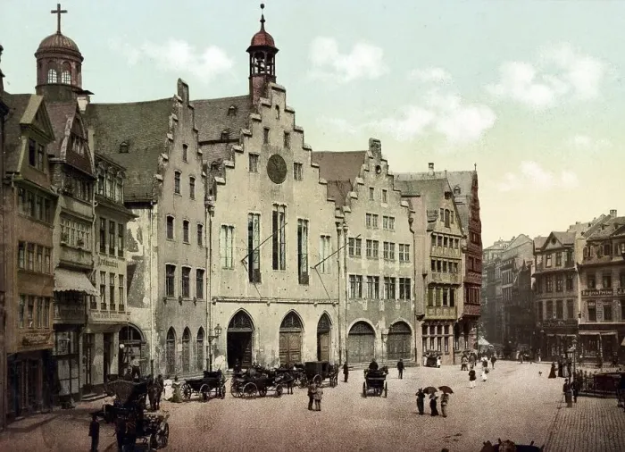 Framed Print : Roemerberg with Roemer, Frankfurt am Main Framed Print : Roemerberg with Roemer, Frankfurt am Main